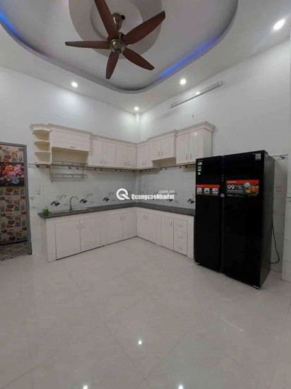 Cần ra căn nhà 57m2, 3 tầng, gần đường Hà Huy Giáp , 5.xx tỷ